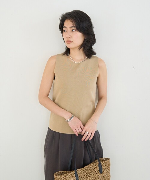 Rouge vif(ルージュヴィフ)の「総針編みノースリーブニット/サマーニット/夏服/オフィス(ニット/セーター・レディース・ダークブラウン/ベージュ/ブラック・フリー)」の14枚目の写真