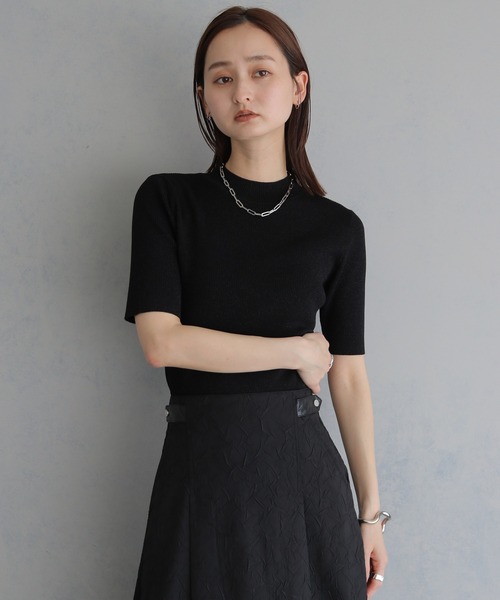 &g'aime(アンジェム)の「【&g'aime 】ラメリブハーフスリーブニット Glitter Ribbed Half-Sleeve Knit(ニット/セーター・レディース・アイボリー/ブラウン/ブラック・FREE)」の3枚目の写真