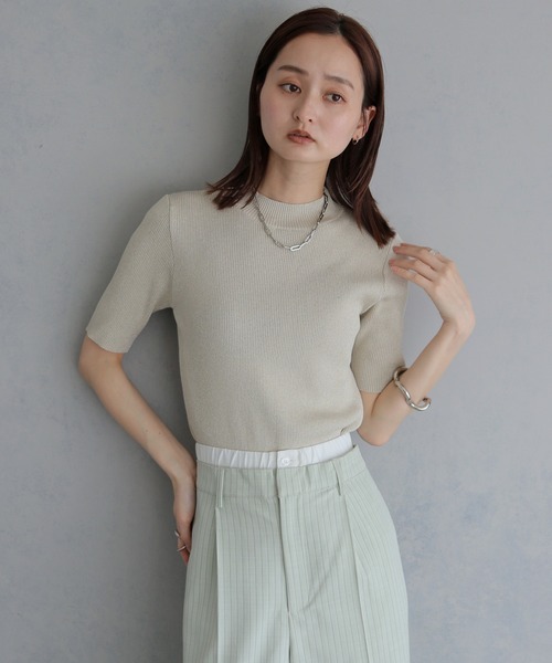 &g'aime(アンジェム)の「【&g'aime 】ラメリブハーフスリーブニット Glitter Ribbed Half-Sleeve Knit(ニット/セーター・レディース・アイボリー/ブラウン/ブラック・FREE)」の7枚目の写真