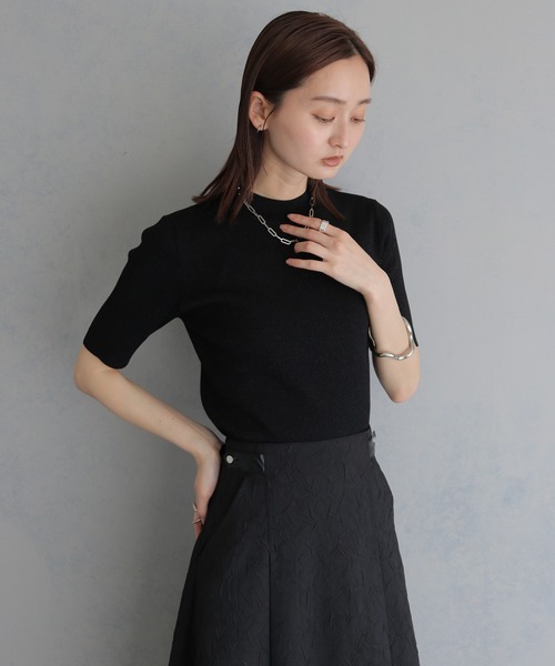 &g'aime(アンジェム)の「【&g'aime 】ラメリブハーフスリーブニット Glitter Ribbed Half-Sleeve Knit(ニット/セーター・レディース・アイボリー/ブラウン/ブラック・FREE)」の17枚目の写真