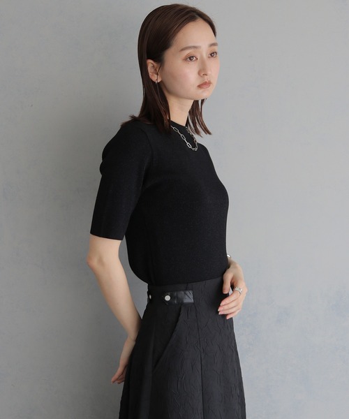 &g'aime(アンジェム)の「【&g'aime 】ラメリブハーフスリーブニット Glitter Ribbed Half-Sleeve Knit(ニット/セーター・レディース・アイボリー/ブラウン/ブラック・FREE)」の18枚目の写真