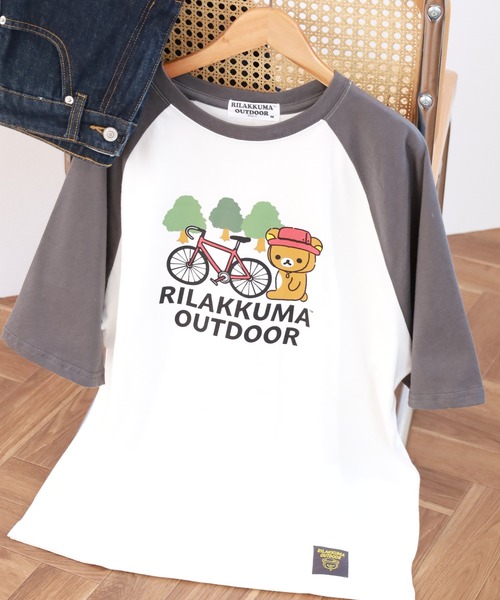 FUNALIVE(ファンアライブ)の「リラックマアウトドア 袖配色ラグランオーバーサイズTシャツ 半袖(Tシャツ/カットソー・メンズ・ブルー系その他/ベージュ系その他/ホワイト系その他・M/L/LL)」の1枚目の写真