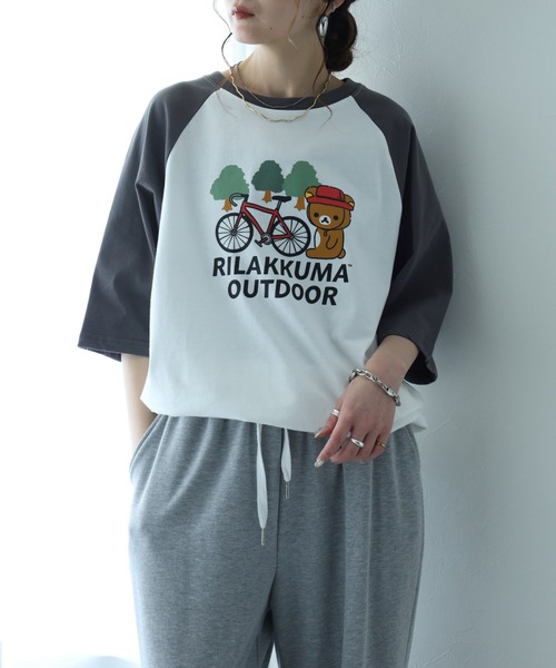FUNALIVE(ファンアライブ)の「リラックマアウトドア 袖配色ラグランオーバーサイズTシャツ 半袖(Tシャツ/カットソー・メンズ・ブルー系その他/ベージュ系その他/ホワイト系その他・M/L/LL)」の12枚目の写真