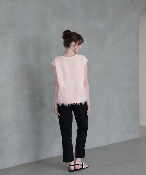 M y u(ミュー)の「裾FLOWERチュールTee (フレンチ袖)(Tシャツ/カットソー・レディース・PINK/BLACK/WHITE・ML)」の7枚目の写真