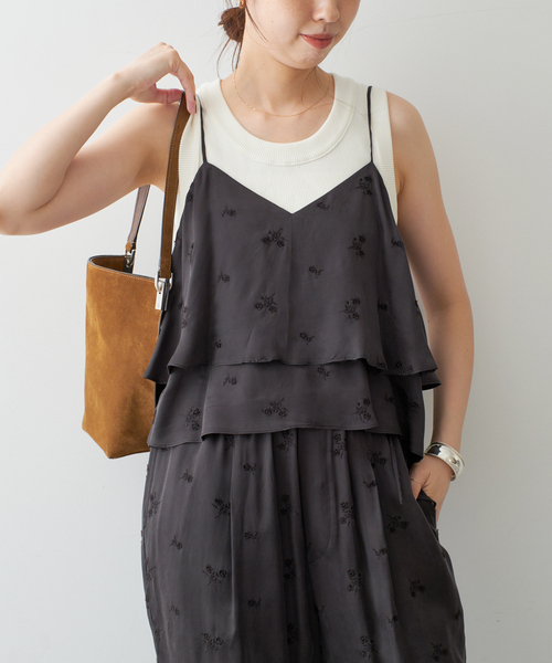 Spick & Span(スピックアンドスパン)の「《追加》TICCA / ティッカ フラワー2wayビスチェ(キャミソール・レディース・グレー・FREE)」の13枚目の写真