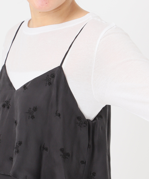 Spick & Span(スピックアンドスパン)の「《追加》TICCA / ティッカ フラワー2wayビスチェ(キャミソール・レディース・グレー・FREE)」の6枚目の写真