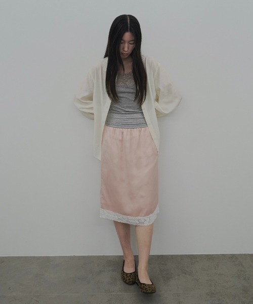FEKETE(フェケテ)の「mulch-way scarf shirt / スカーフ付きマルチWAYシャツブラウス(シャツ/ブラウス・レディース・オフホワイト/サックスブルー/ミント・SMALL/LARGE/MEDIUM)」の17枚目の写真