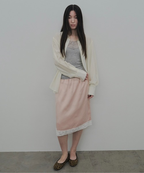 FEKETE(フェケテ)の「mulch-way scarf shirt / スカーフ付きマルチWAYシャツブラウス(シャツ/ブラウス・レディース・オフホワイト/サックスブルー/ミント・SMALL/LARGE/MEDIUM)」の19枚目の写真