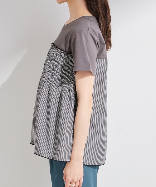 SHOO・LA・RUE(シューラルー)の「【S-LL/洗濯機可/体型カバー】インせずサマ見え ビスチェ風異素材ドッキングTシャツ(Tシャツ/カットソー・レディース・ブルー系2/ブラック/ブラック系2/ブラック系1/ベージュ系1・01/04/03/02)」の10枚目の写真