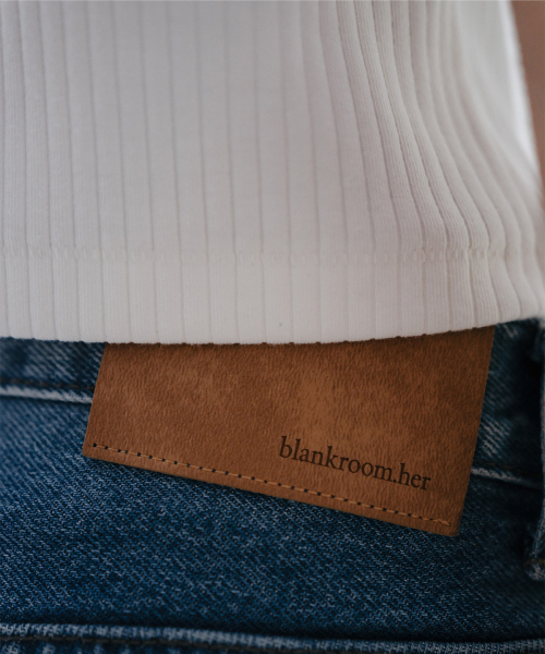 BLANKROOM HER(ブランクルームウーマン)の「ペブルロートップホワイト(Tシャツ/カットソー・レディース・その他・ONE)」の3枚目の写真