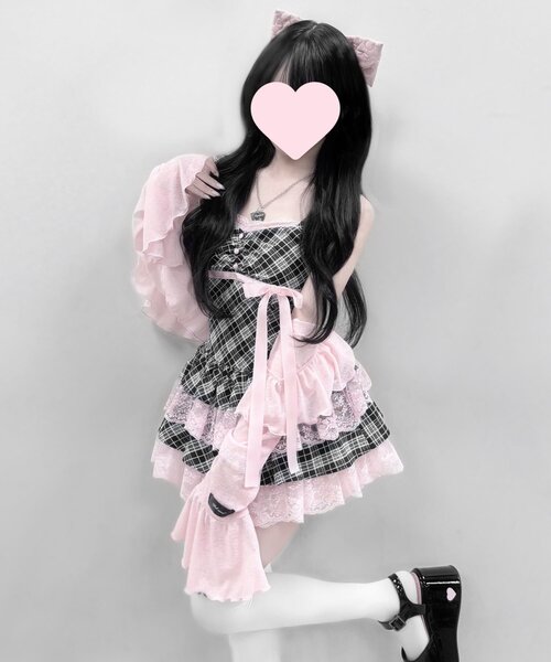 OLIVE des OLIVE(オリーブデオリーブ)の「【インフルエンサー企画】miko many frill bolero(カーディガン/ボレロ・レディース・ピンク/ブラック・FREE)」の13枚目の写真