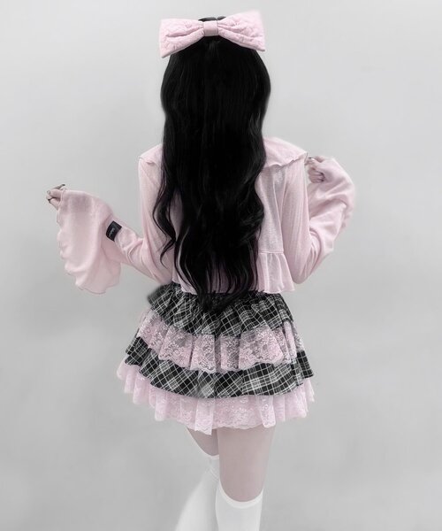 OLIVE des OLIVE(オリーブデオリーブ)の「【インフルエンサー企画】miko many frill bolero(カーディガン/ボレロ・レディース・ピンク/ブラック・FREE)」の16枚目の写真