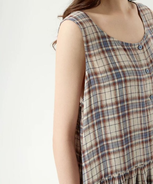 FLINEA(フリネア)の「チェック柄ノースリーブワンピース(ワンピース・レディース・ベージュ・FREE)」の5枚目の写真