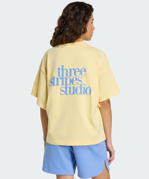 adidas(アディダス)の「W 3STRIPES STUDIO LOOSE Tシャツ / アディダス adidas(Tシャツ/カットソー・レディース・イエロー・LARGE/MEDIUM/SMALL/X-LARGE)」の2枚目の写真