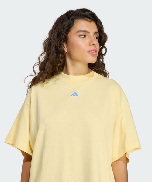 adidas(アディダス)の「W 3STRIPES STUDIO LOOSE Tシャツ / アディダス adidas(Tシャツ/カットソー・レディース・イエロー・LARGE/MEDIUM/SMALL/X-LARGE)」の4枚目の写真