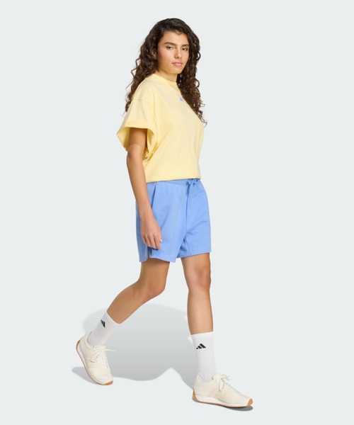 adidas(アディダス)の「W 3STRIPES STUDIO LOOSE Tシャツ / アディダス adidas(Tシャツ/カットソー・レディース・イエロー・LARGE/MEDIUM/SMALL/X-LARGE)」の3枚目の写真