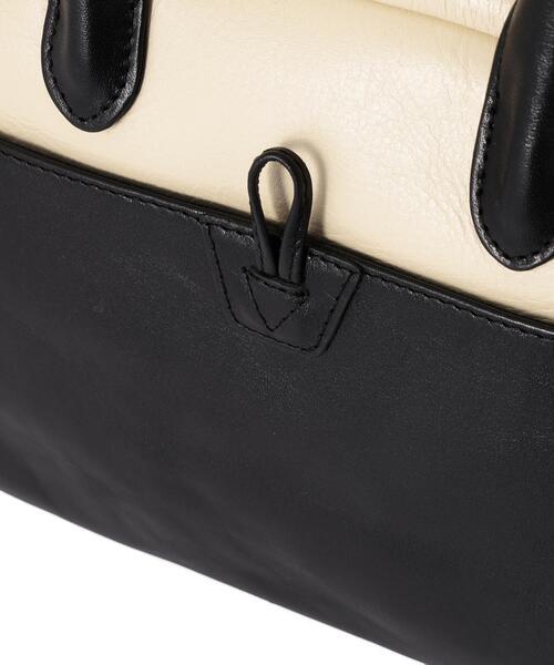 AVIREX(アヴィレックス)の「WILD BEARS MINI BOSTON BAG(ボストンバッグ・レディース・ブラック/モスグリーン・F)」の14枚目の写真