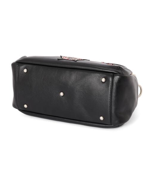 AVIREX(アヴィレックス)の「WILD BEARS MINI BOSTON BAG(ボストンバッグ・レディース・ブラック/モスグリーン・F)」の16枚目の写真