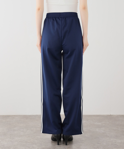 adidas(アディダス)の「【adidas/アディダス】FIREBIRD LOOSE TRACK PANTS(その他パンツ・レディース・ネイビー・36/38)」の9枚目の写真
