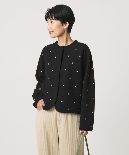 UNITED ARROWS(ユナイテッドアローズ)の「エンブロイダリー ニット カーディガン(カーディガン/ボレロ・レディース・ブラック/レッド/ダークグレー・FREE)」の9枚目の写真
