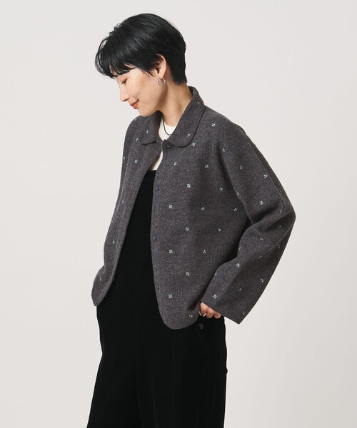 UNITED ARROWS(ユナイテッドアローズ)の「エンブロイダリー ニット カーディガン(カーディガン/ボレロ・レディース・ブラック/レッド/ダークグレー・FREE)」の11枚目の写真