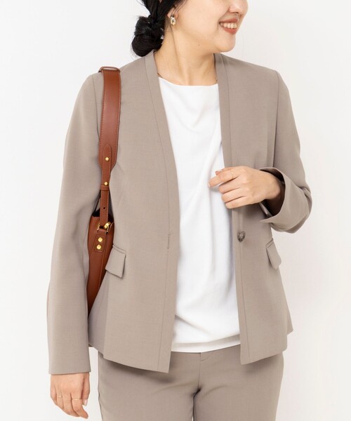 NOLLEY’S Sophi(ノーリーズソフィ)の「《セットアップ対応》ウォッシャブルダブルクロスノーカラージャケット(ノーカラージャケット・レディース・カーキ/ネイビー・36/38/40)」の2枚目の写真