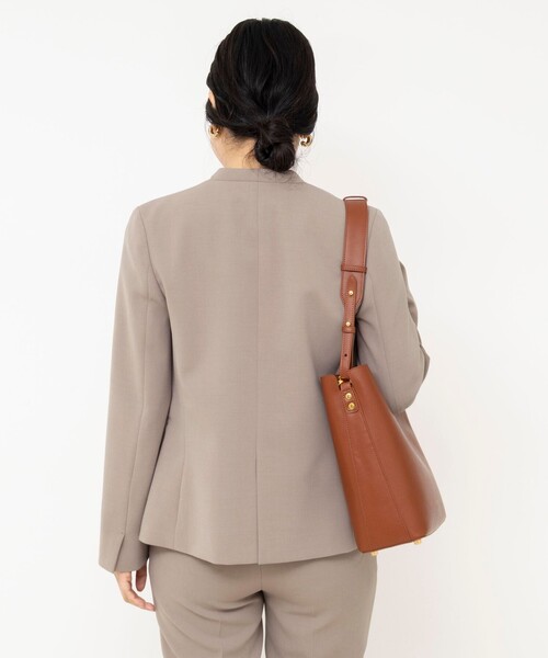 NOLLEY’S Sophi(ノーリーズソフィ)の「《セットアップ対応》ウォッシャブルダブルクロスノーカラージャケット(ノーカラージャケット・レディース・カーキ/ネイビー・36/38/40)」の15枚目の写真