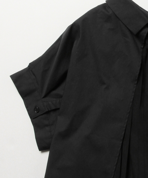 Ray BEAMS（レイビームス）の「Ray BEAMS / プリーツレイヤーシャツ（シャツ/ブラウス・レディース・ホワイト/ブラック・ONE SIZE）」の7枚目の写真