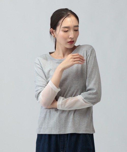 LEPSIM(レプシィム)の「アイレットリブ袖切り替えプルオーバー 1063237(Tシャツ/カットソー・レディース・ライトグレー/ブラック/アイボリー・FREE)」の1枚目の写真