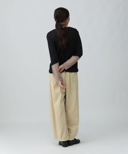 LEPSIM(レプシィム)の「アイレットリブ袖切り替えプルオーバー 1063237(Tシャツ/カットソー・レディース・ライトグレー/ブラック/アイボリー・FREE)」の13枚目の写真