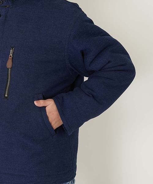 BLUE BLUE(ブルーブルー)の「インディゴバックサテン デッキジャケット(その他アウター・メンズ・ブルー・S/M/L/XL)」の6枚目の写真
