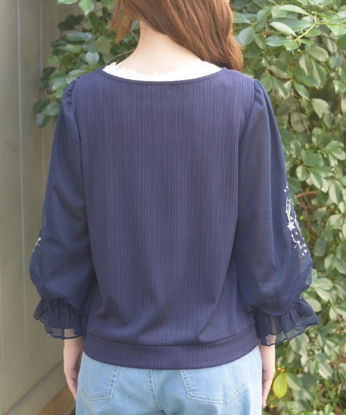 axes femme（アクシーズファム）の「メテオール刺繍袖プルオーバー（Tシャツ/カットソー・レディース・ネイビー/ブラック/ホワイト・FREE）」の6枚目の写真