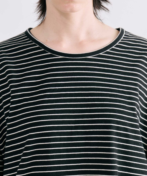 SMITHARMOR（スミスアモー）の「ストライプヴィンテージロングスリーブオーバーサイズTシャツ_3カラー（Tシャツ/カットソー・レディース・ブラック/レッド/ホワイト・FREE）」の7枚目の写真