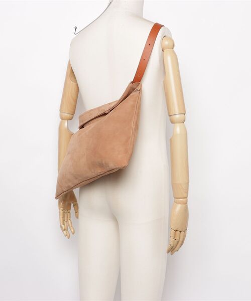 ED ROBERT JUDSON(エドロバートジャドソン)の「ED ROBERT JUDSON belt bag (B01LDBG-240LK)(ショルダーバッグ・メンズ・ダークブラウン/ブラック・FREE)」の6枚目の写真