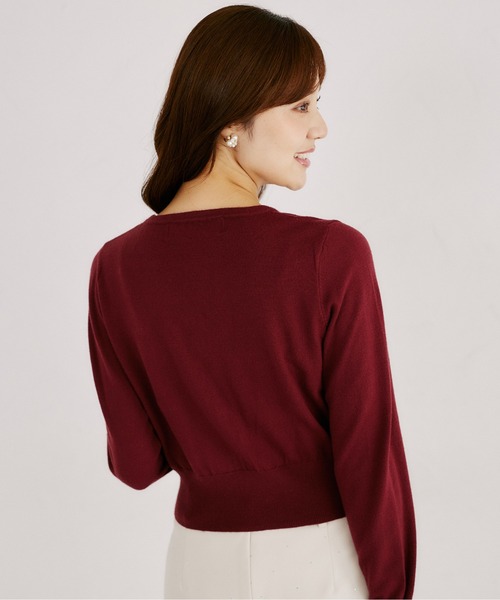 tocco closet(トッコ クローゼット)の「シルクプロテインVネックショート丈カーディガン(カーディガン/ボレロ・レディース・ブラック/ボルドー/アイボリー/モカ・M)」の17枚目の写真