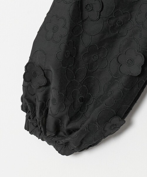 UNITED ARROWS(ユナイテッドアローズ)の「3Dフラワー ペプラム ブラウス ‐ウォッシャブル‐(シャツ/ブラウス・レディース・ホワイト/ブラック・FREE)」の19枚目の写真