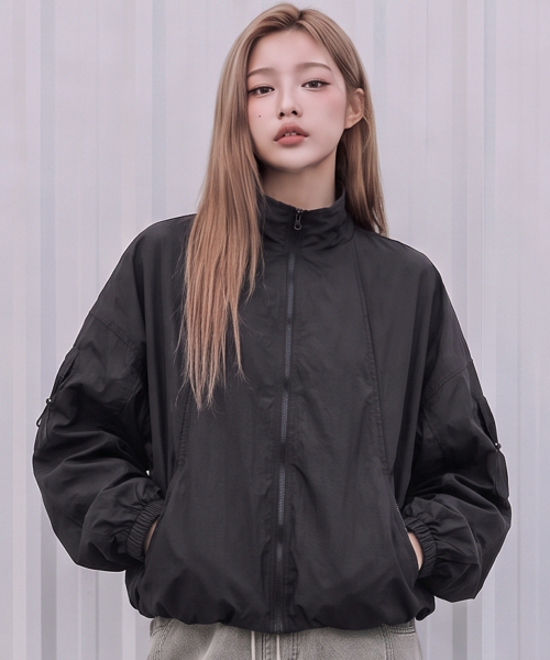 GRAYBLVD(グレイブラバット)の「ビリー ドルマンスリーブ ウインドブレーカー (ブラック)(ナイロンジャケット・レディース・その他・LARGE/MEDIUM)」の9枚目の写真