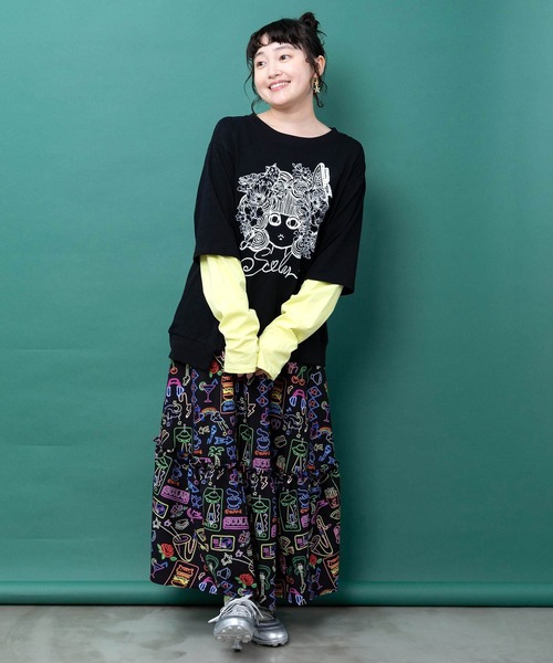 ScoLar(スカラー)の「163657:スカラーちゃん 袖バイカラー切替Tシャツ(Tシャツ/カットソー・レディース・グレー/ブルー/ブラック・M)」の4枚目の写真