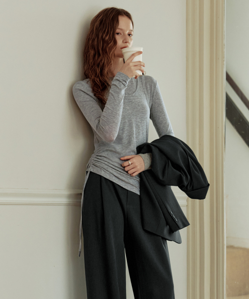 ZEROSTREET(ゼロストリート)の「シャーリングレイヤードTシャツ / メランジグレー(Tシャツ/カットソー・レディース・ライトグレー・SMALL/MEDIUM)」の3枚目の写真