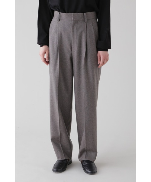 YLEVE(イレーヴ)の「YLEVE / WOOL CHAMBRAY FLANNEL TR(その他パンツ・レディース・ベージュ・2/1)」の1枚目の写真