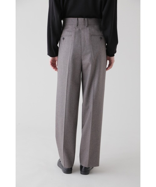 YLEVE(イレーヴ)の「YLEVE / WOOL CHAMBRAY FLANNEL TR(その他パンツ・レディース・ベージュ・2/1)」の3枚目の写真