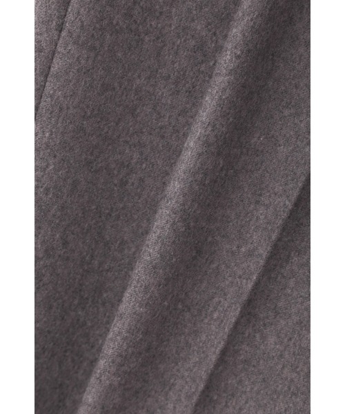 YLEVE(イレーヴ)の「YLEVE / WOOL CHAMBRAY FLANNEL TR(その他パンツ・レディース・ベージュ・2/1)」の12枚目の写真