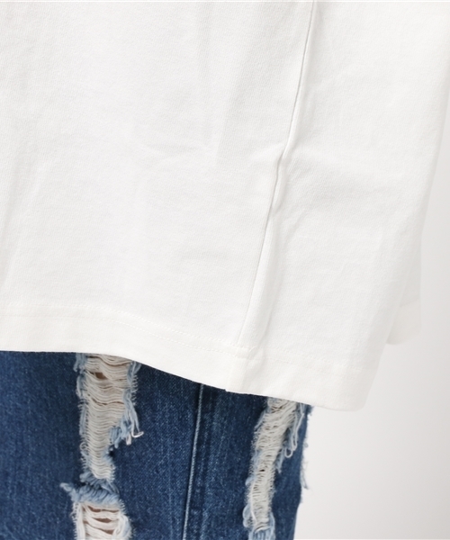MOUSSY（マウジー）の「BIG SQUARE TEE J（Tシャツ/カットソー・レディース・ブラウン/ネイビー/オフホワイト・FREE）」の9枚目の写真
