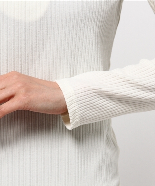 mysty woman（ミスティウーマン）の「ベアテレコ編み上げ２WAYロンT（Tシャツ/カットソー・レディース・キャメル/レッド系その他/ブラック/オフホワイト・FREE）」の9枚目の写真