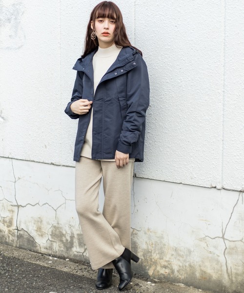 Rocky Monroe（ロッキーモンロー）の「タスラン加工 マウンテンパーカー（マウンテンパーカー・メンズ・ネイビー/その他1/その他2/ブラック/カーキ/ブルー/その他3/ブラック×グリーン/ブラック×イエロー/ベージュ系その他/グリーン/ブラック×レッド/レッド/イエロー/ベージュ/カモフラージュ/その他4/グレー/ブラック×グレー・L/M/LL/S）」の20枚目の写真