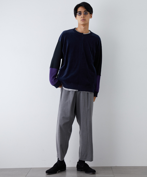 STUDIOUS（ステュディオス）の「ベロアコンビドルマンスウェット（スウェット・メンズ・カーキ/ネイビー・3/1/2）」の4枚目の写真