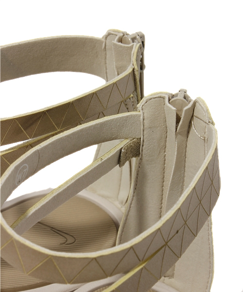 NIKE（ナイキ）の「WMNS NIKE HALCYON GLADIATOR ﾊﾙｼｵﾝ
