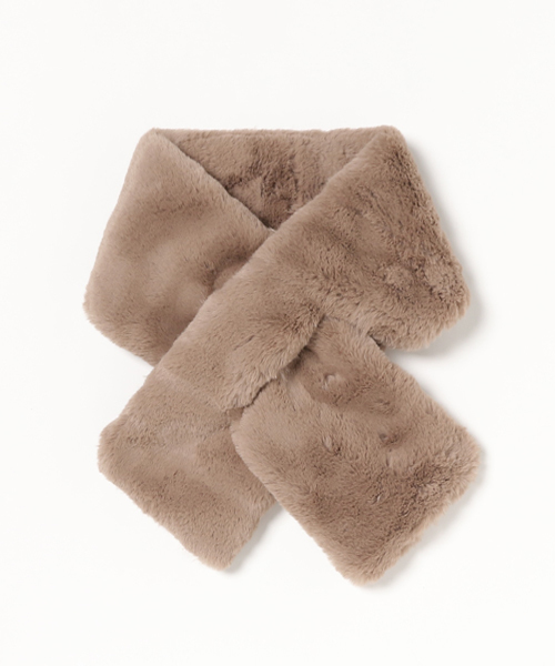 MERLOT（メルロー）の「ファー差し込みスヌード585-1437（ストール/ショール・レディース・ベージュ/アイボリー/グレー/ネイビー/ライトベージュ・FREE）」の3枚目の写真