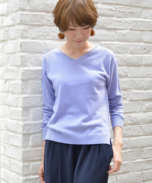 un dix cors（アンディコール）の「カシミヤ混Vネックニット（ニット/セーター・レディース・ライトブルー/ベージュ/ピンク/イエロー/グリーン/ラベンダー/ライトベージュ/ブルー・ﾌﾘ-）」の6枚目の写真