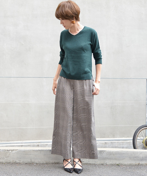 un dix cors（アンディコール）の「カシミヤ混Vネックニット（ニット/セーター・レディース・ライトブルー/ベージュ/ピンク/イエロー/グリーン/ラベンダー/ライトベージュ/ブルー・ﾌﾘ-）」の19枚目の写真